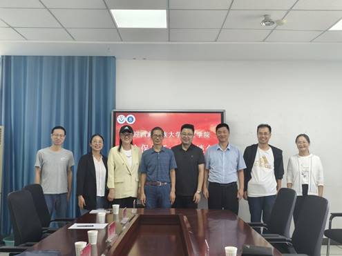 2e5cc9aefb454322af741298afa2c4c